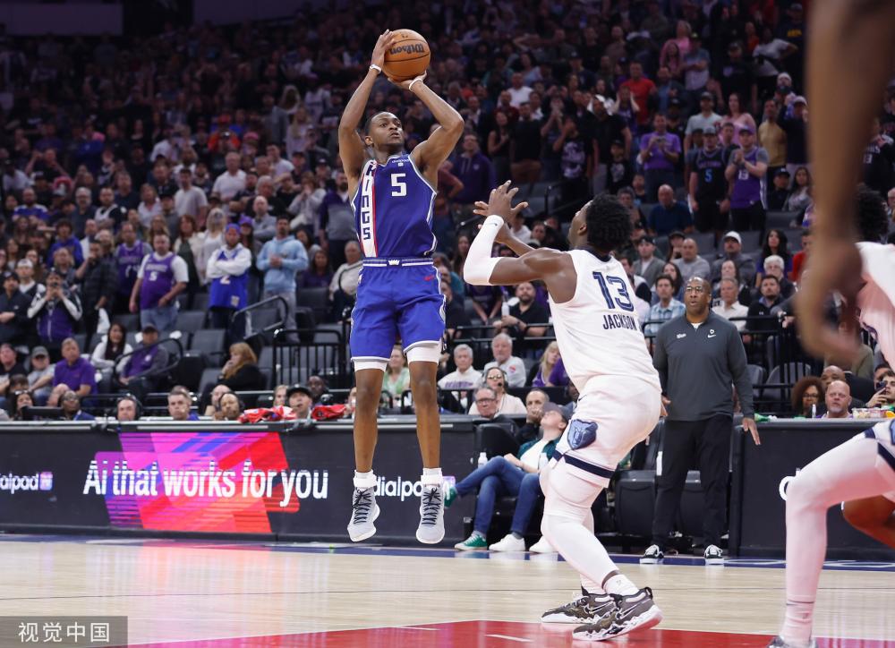 仅是两支球 仅是两支球